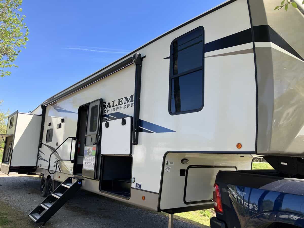 NEW 2023 Forest River Salem Hemisphere 356QB - Coastal RV