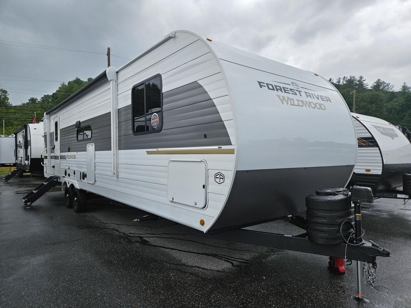 NEW 2025 FOREST RIVER WILDWOOD 29BDB - Cold Springs RV