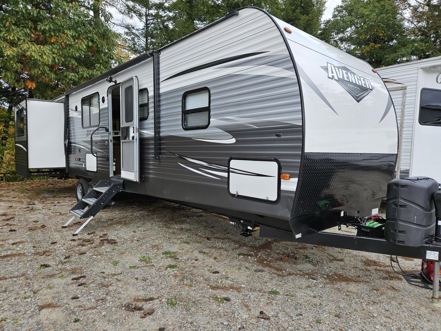 PRE-OWNED 2020 FOREST RIVER AVENGER 32DEN - Cold Springs RV