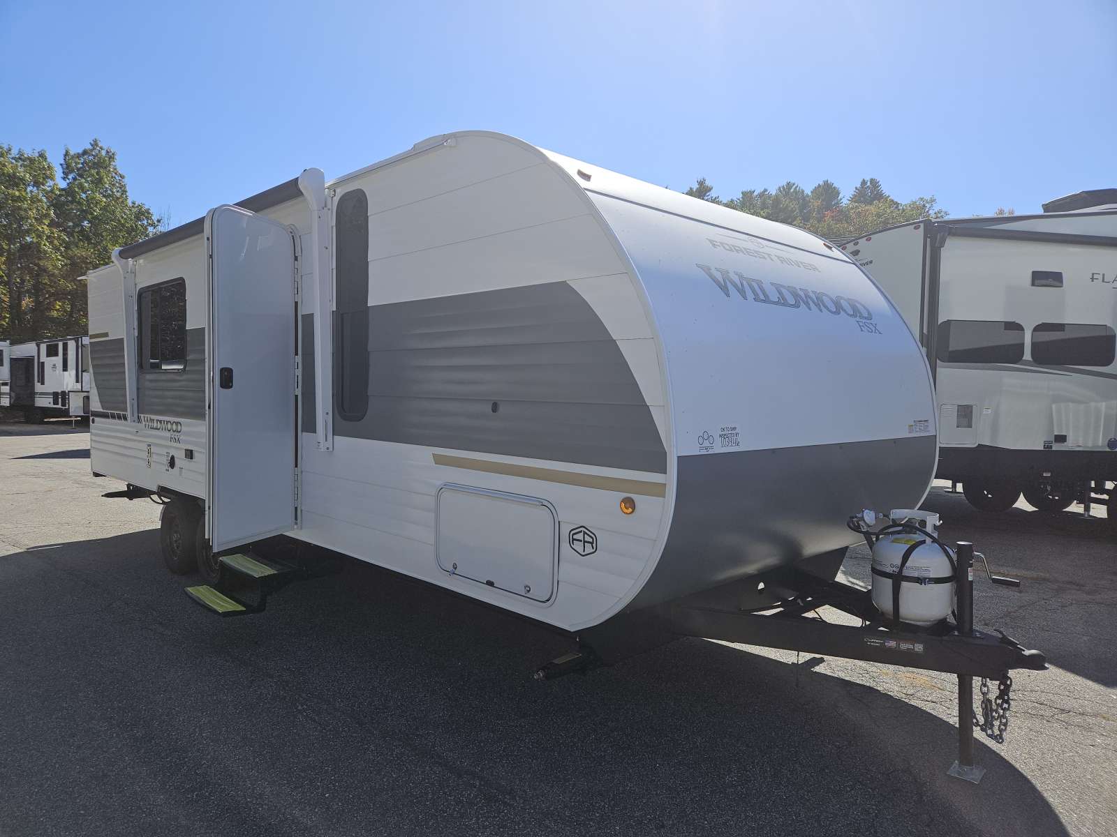 NEW 2026 FOREST RIVER WILDWOOD 233RBLE - Cold Springs RV