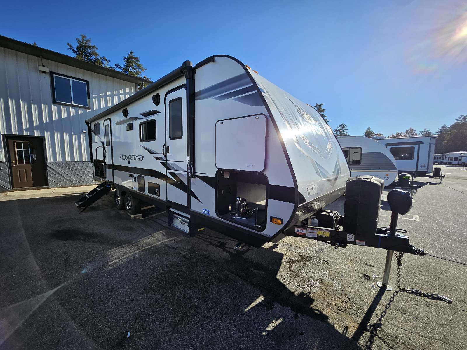 PRE-OWNED 2022 JAYCO JAYFEATHER 24BH - Cold Springs RV