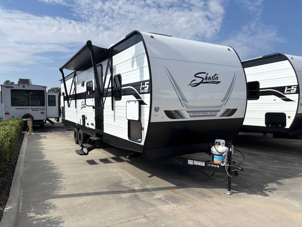 2026 Coachmen SHASTA I-5 532BEDS Travel Trailer - DeMontrond RV