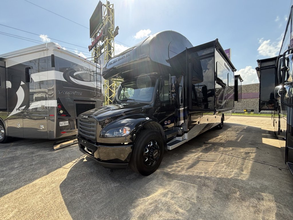 2026 Thor Motor Coach PASADENA 38XL Class C Diesel - DeMontrond RV