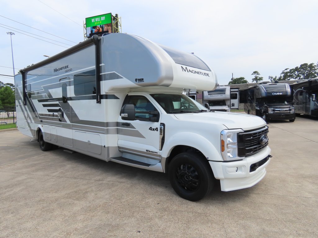 2026 Thor Motor Coach MAGNITUDE GRAND R36 Class C Diesel