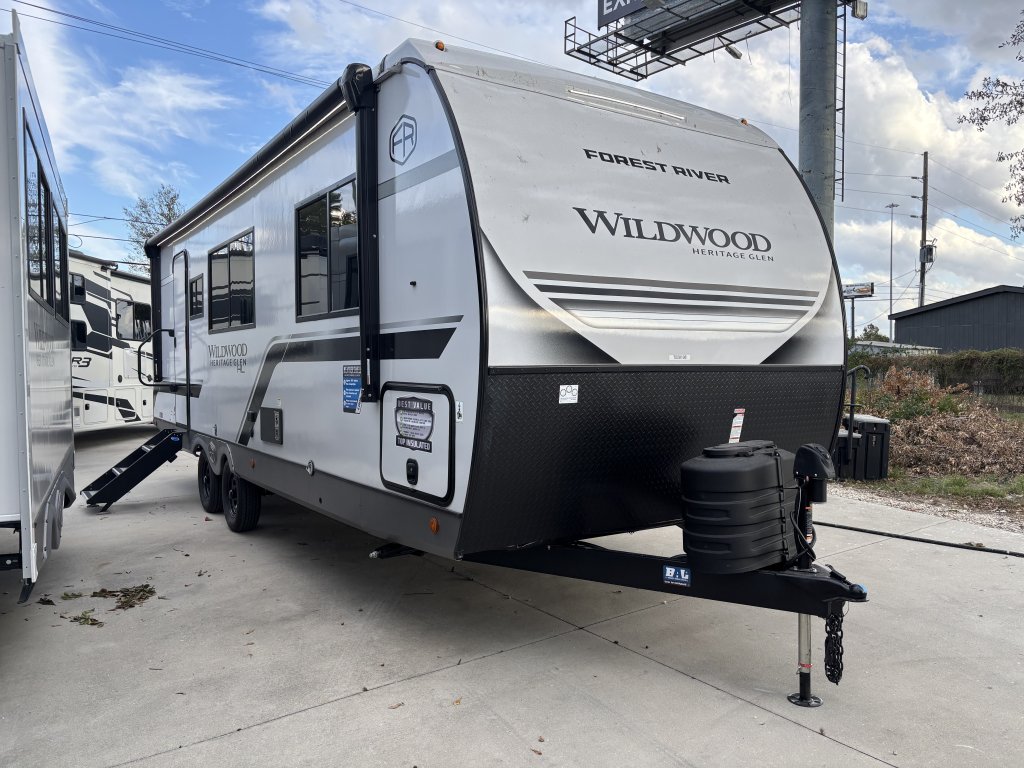 2026 Forest River Wildwood Heritage Glen 24RBHL Travel Trailer - DeMontrond RV