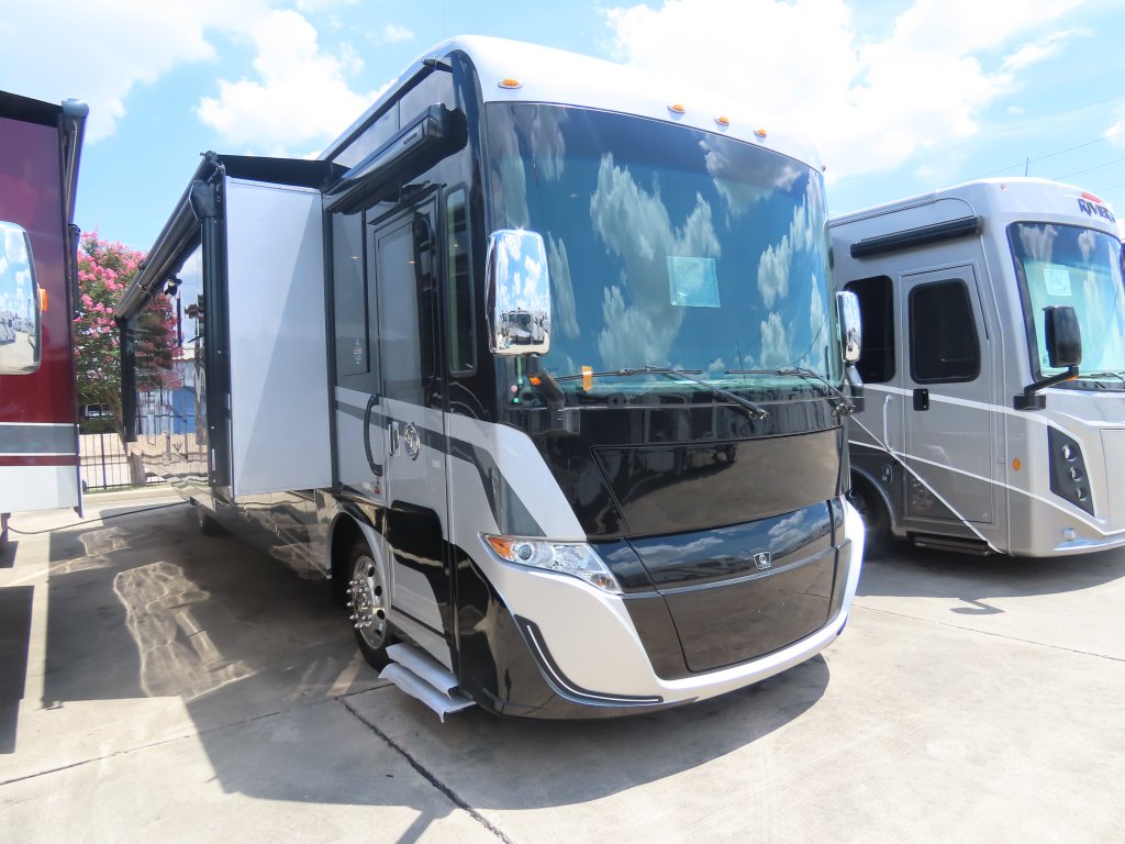 2026 Tiffin Motor Homes BYWAY 38CL Class A Diesel