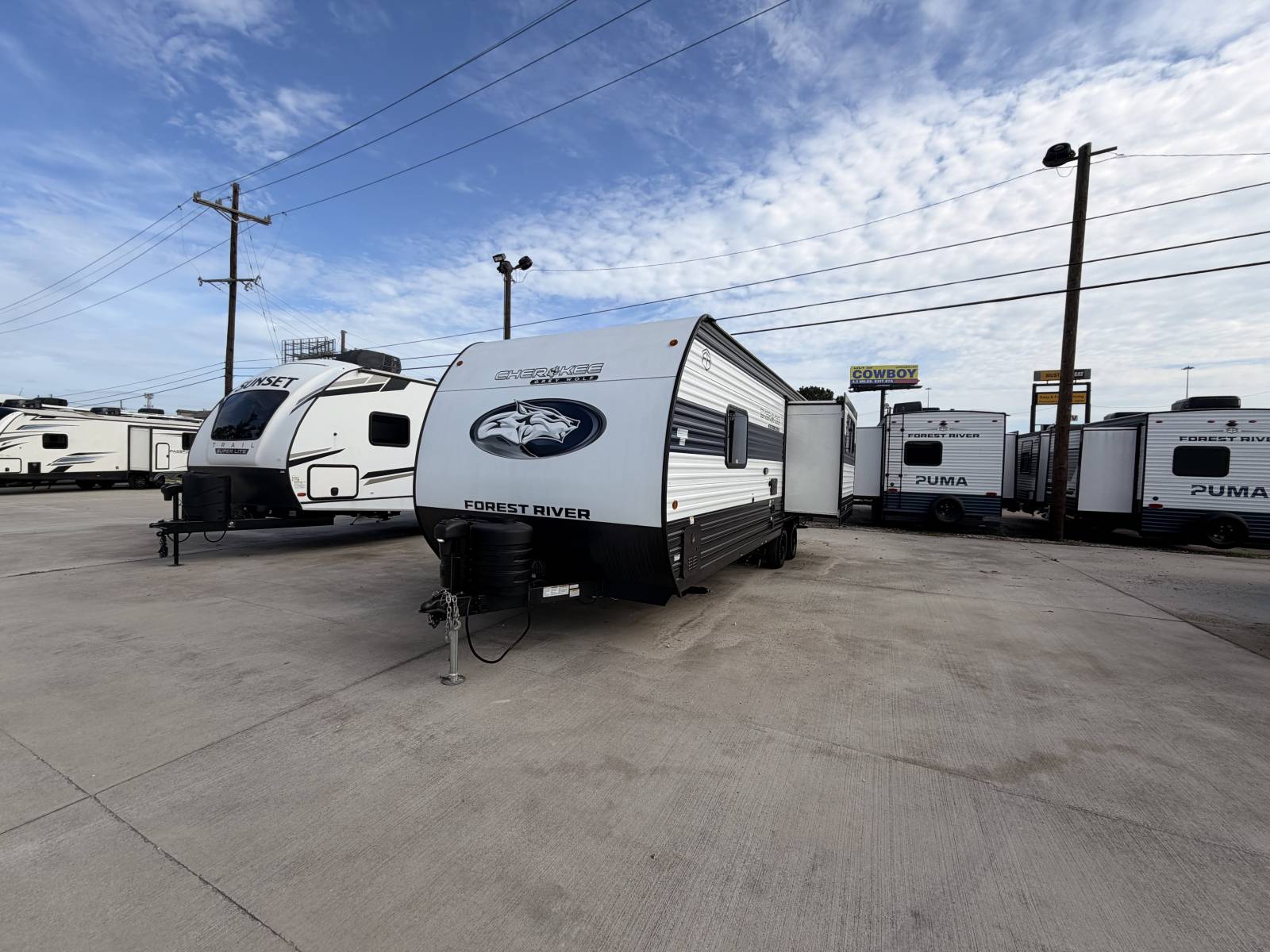 2025 Cherokee Grey Wolf 23MK Travel Trailer