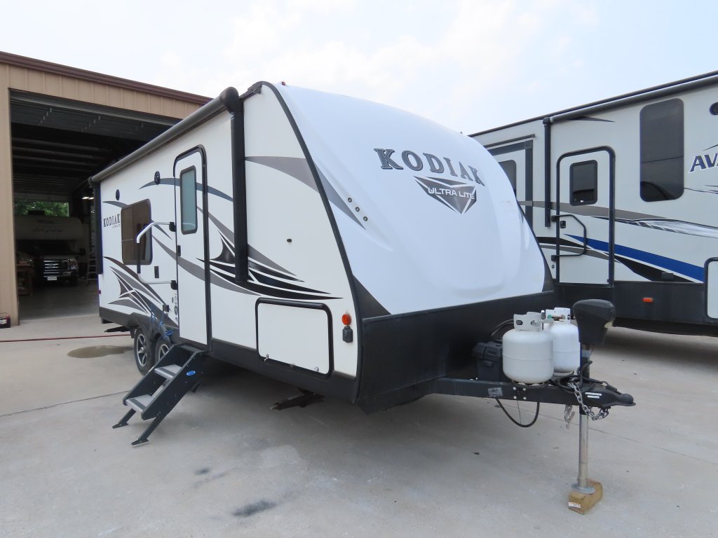 2020 Dutchmen Kodiak Ultra Lite 201QB Travel Trailer