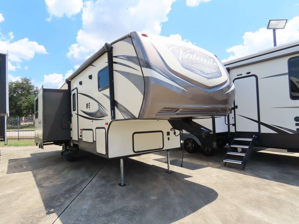 2018 CROSSROADS RV VOLANTE 280RL Fifth Wheel