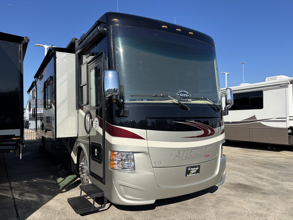 2016 Tiffin Motor Homes Allegro Red 38QBA Class A Diesel