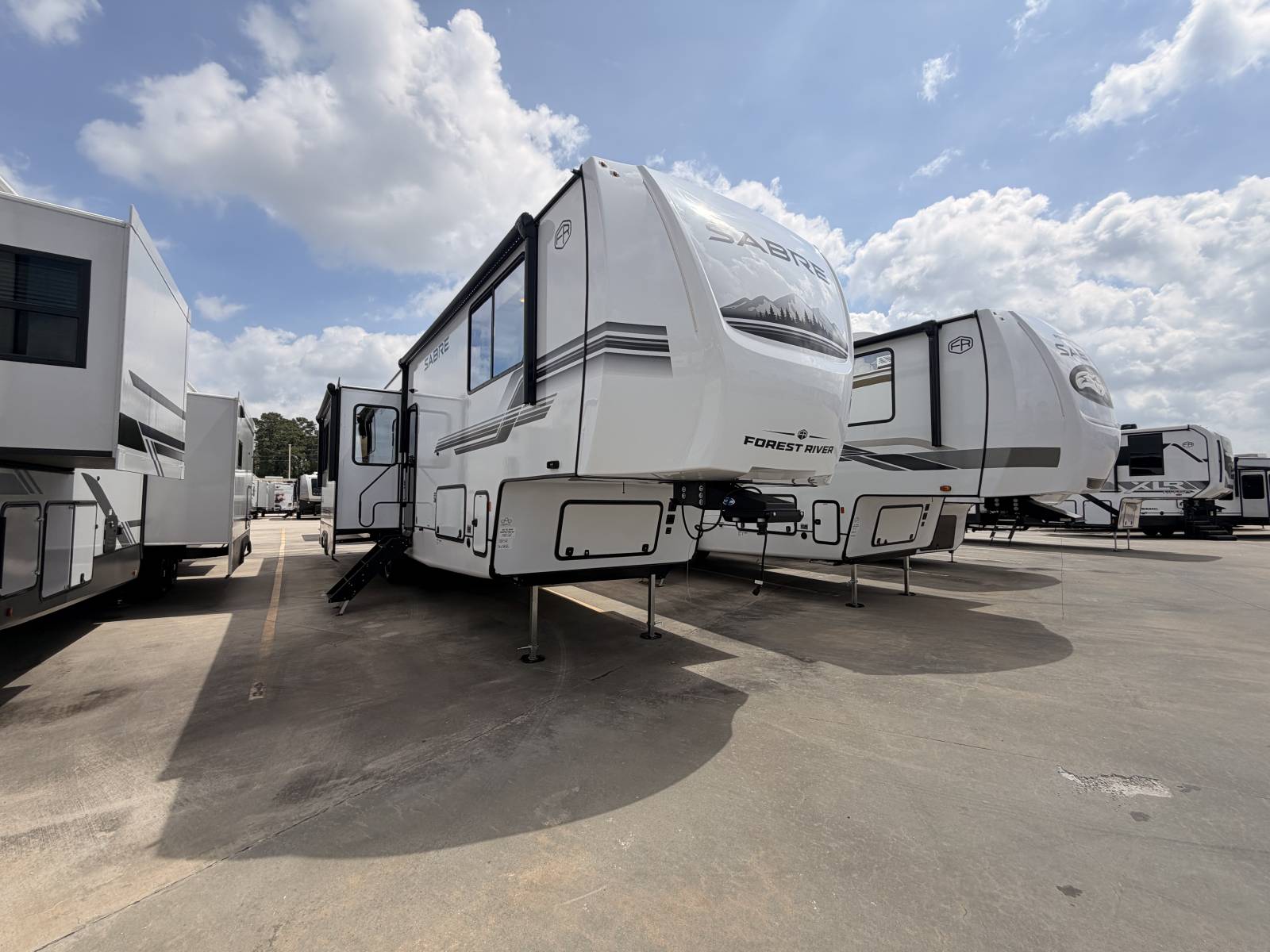2027 Forest River SABRE 36DBB - DeMontrond RV