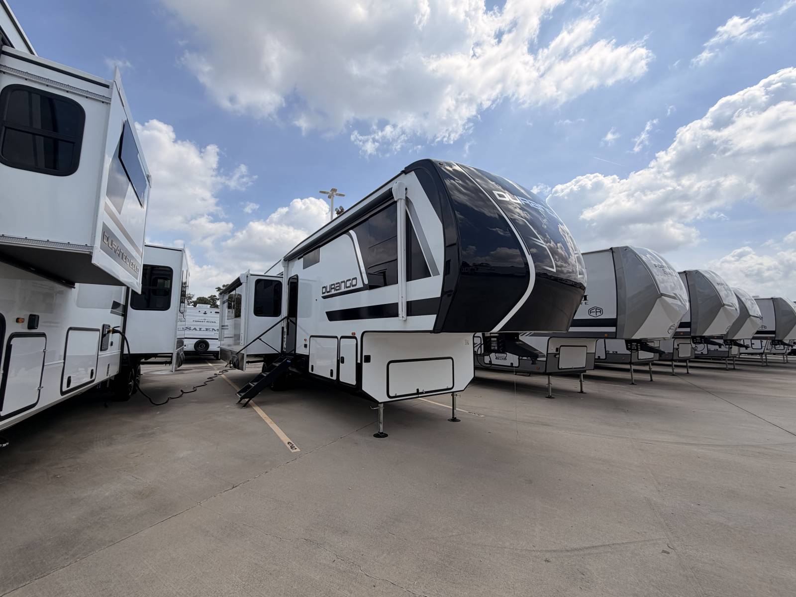 2027 Kz-rv Inc DURANGO 339MLT - DeMontrond RV