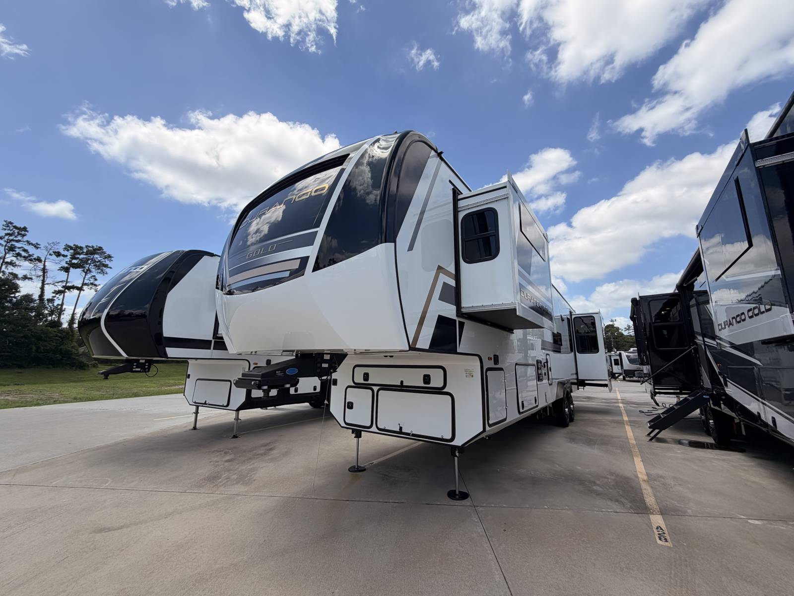 2027 Kz-rv Inc DURANGO GOLD 393MKF