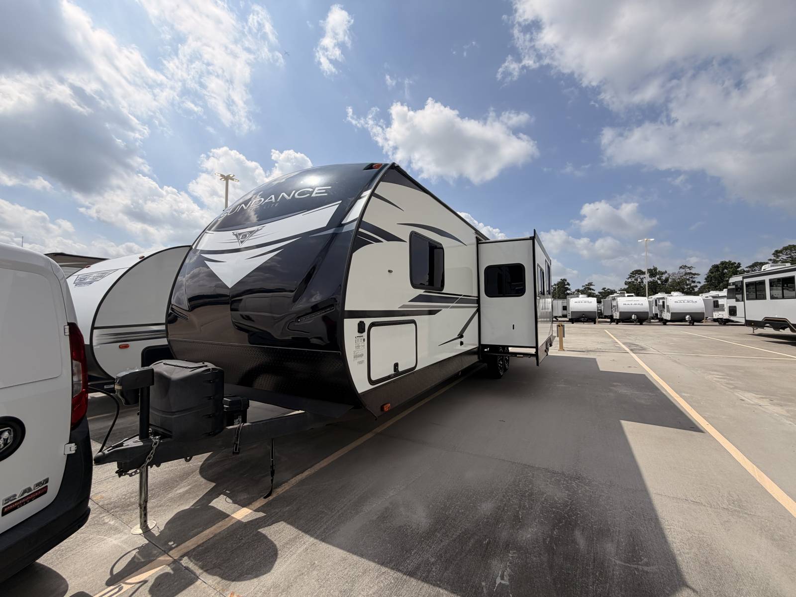 2022 Heartland SUNDANCE 294BH - DeMontrond RV