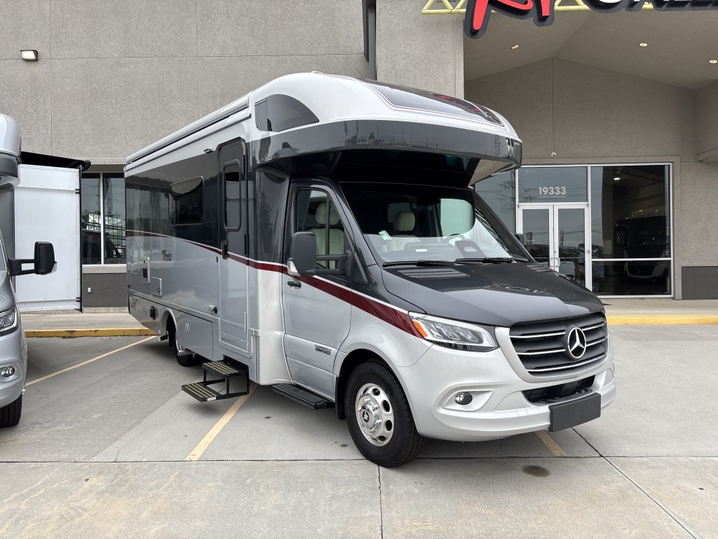 2026 Winnebago View 24D Class C Diesel - DeMontrond RV