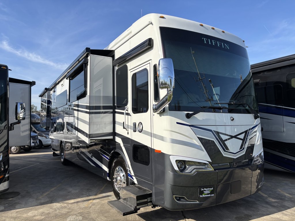 2026 Tiffin Motor Homes Allegro Bus 36AP Class A Diesel