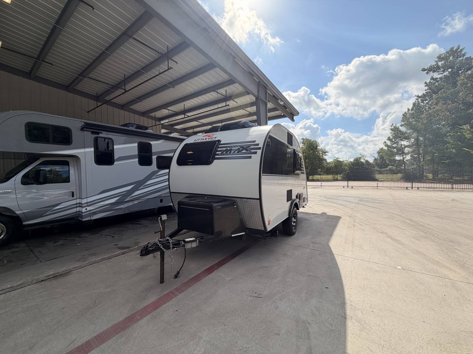 2019 Liberty Outdoors LITTLE GUY MINI MAX