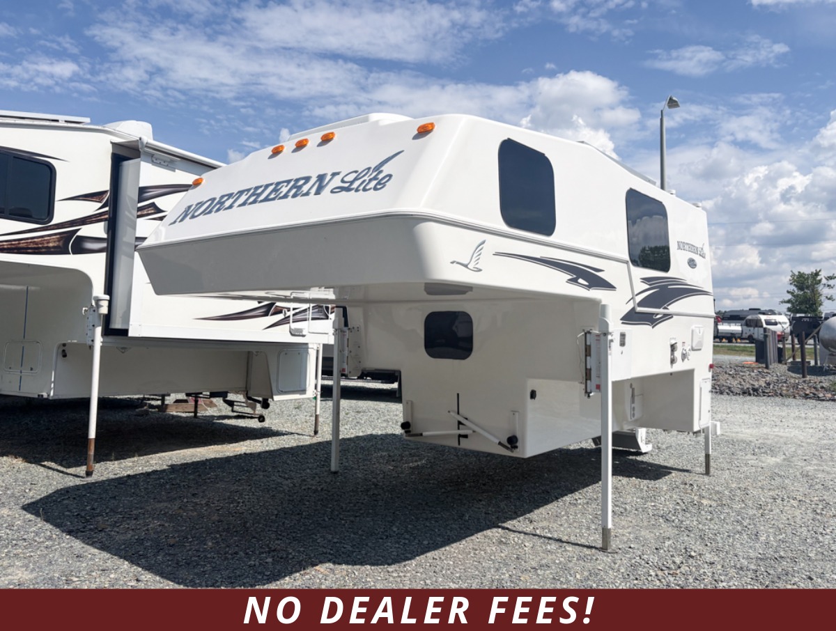 USED 2022 Northern Lite Limited Edition 8-11EXLEWB - D & H RV & Marine