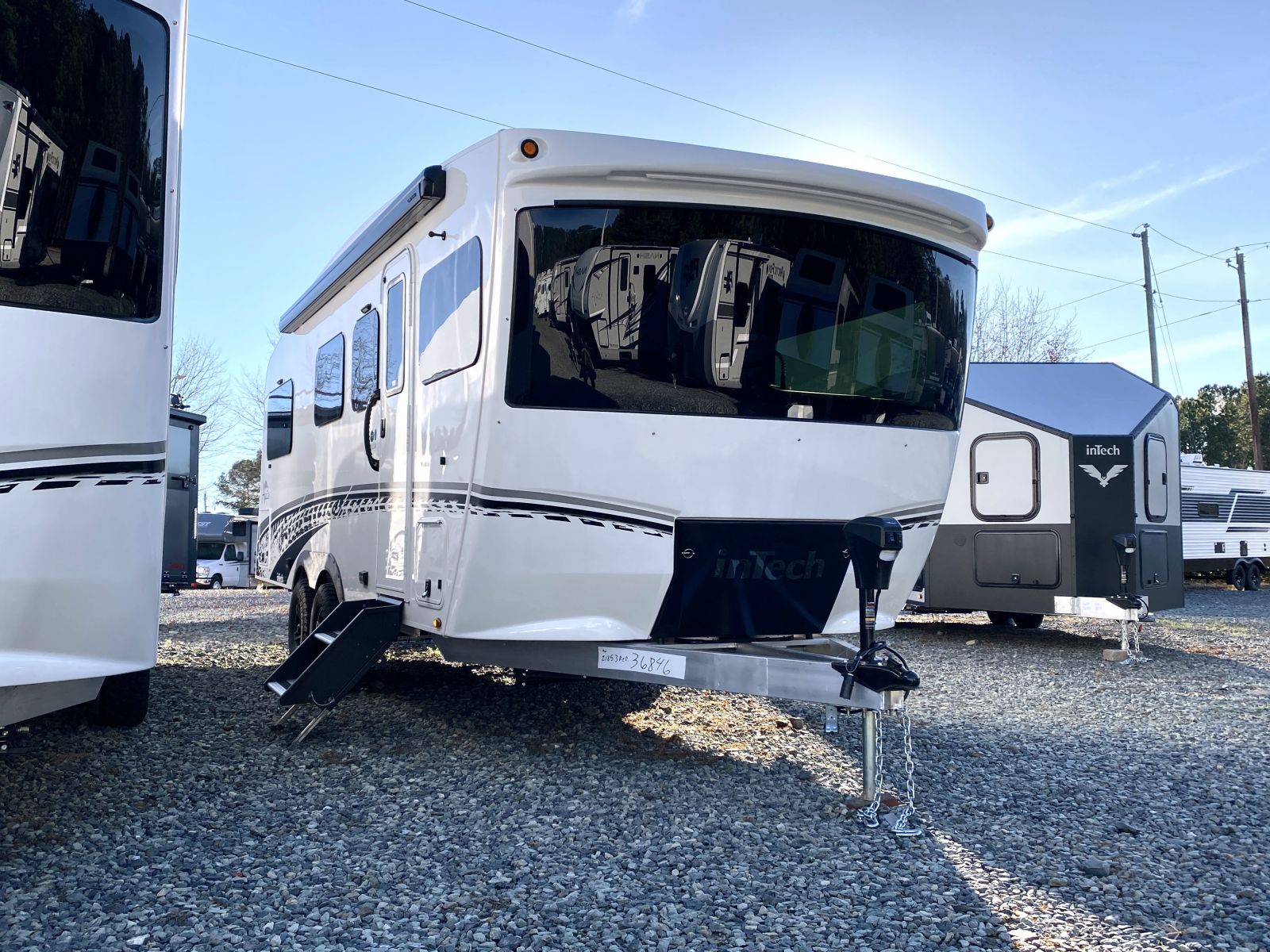 NEW 2026 inTech RV Aucta Willow Twin Beds - D & H RV & Marine