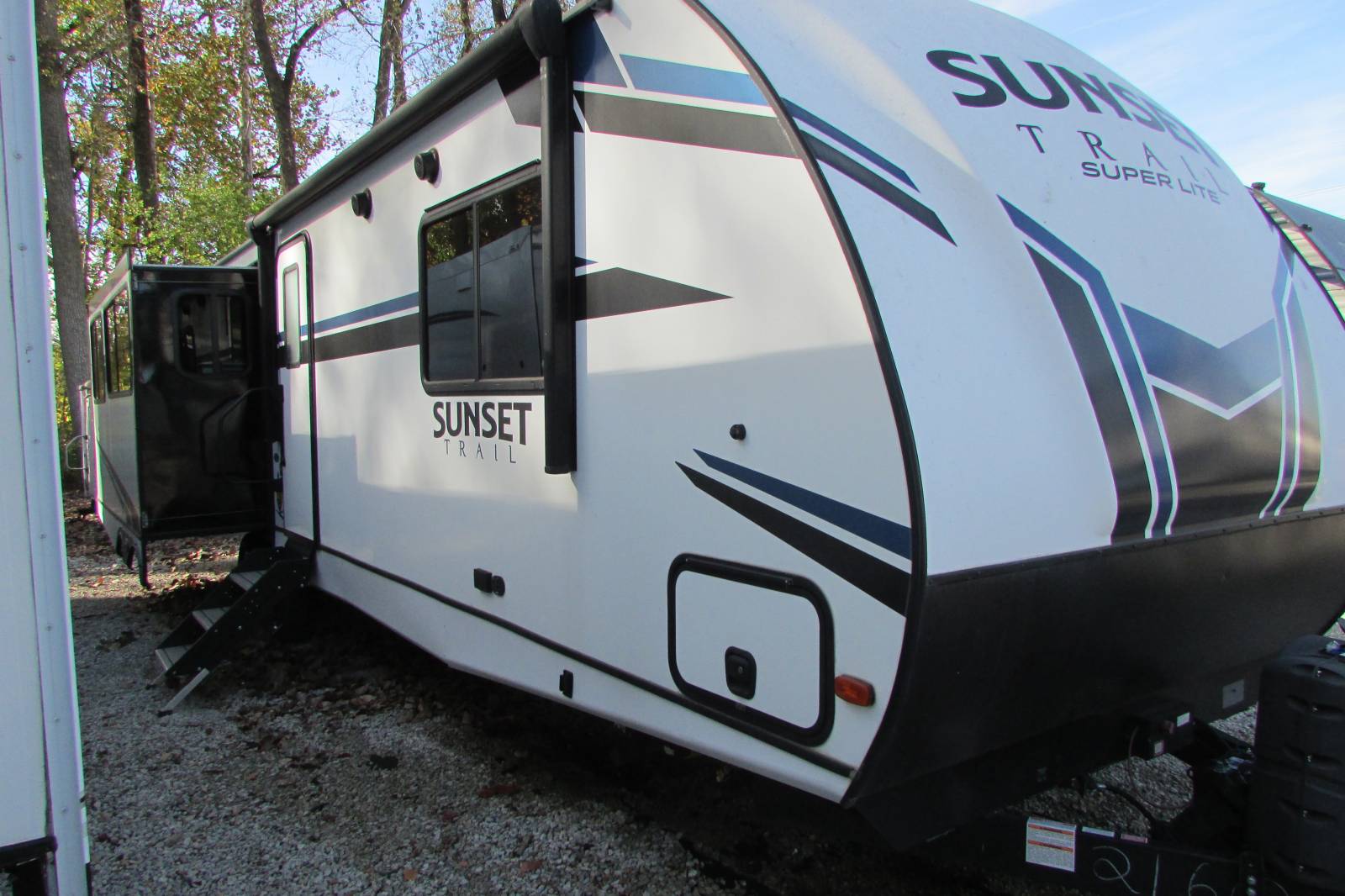 2021 CrossRoads Sunset Trail Super Lite 330SI - 