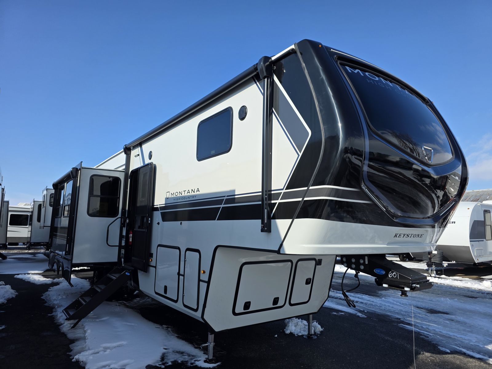 2026 Keystone Montana High Country 351BH - 
