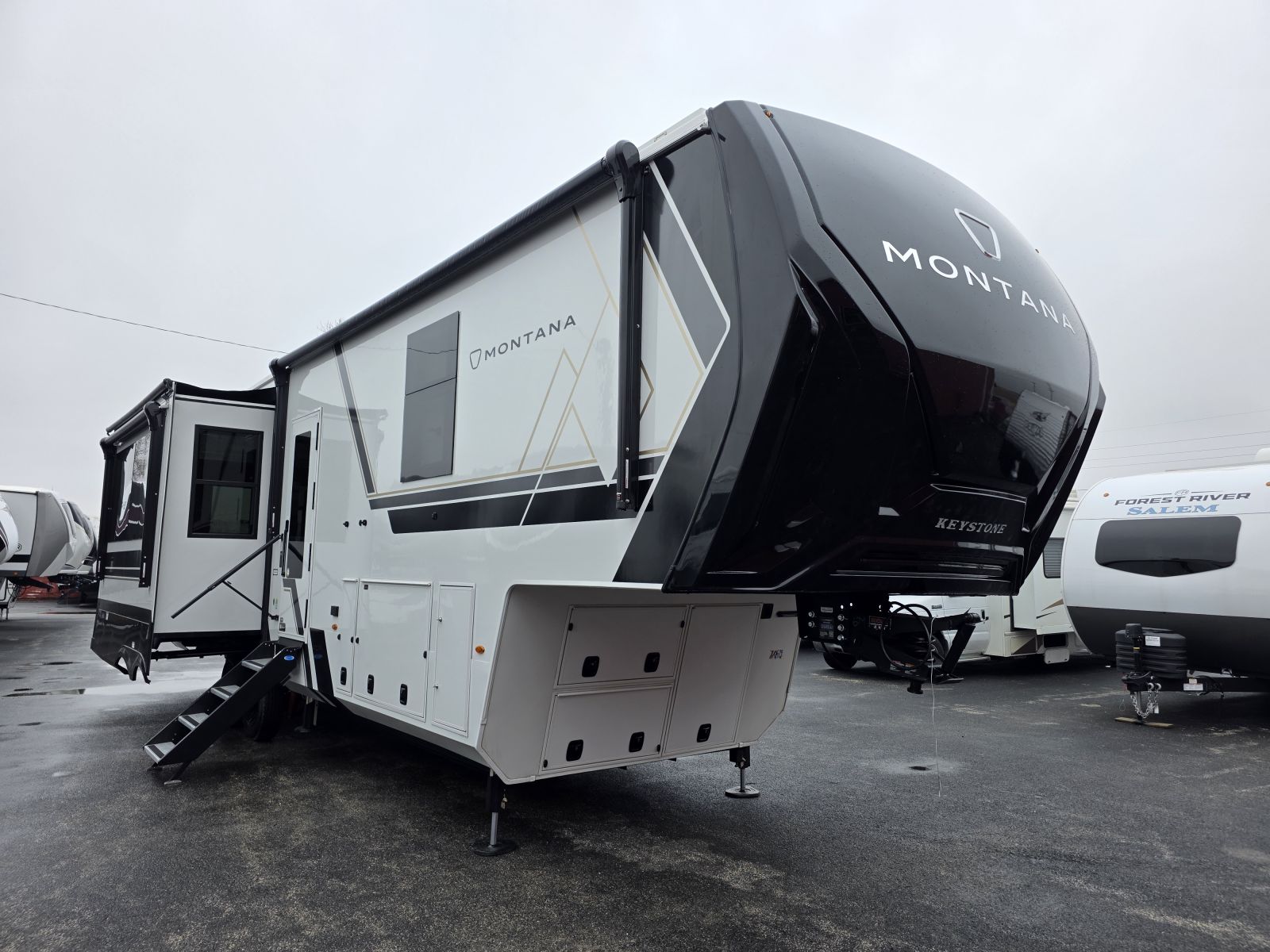 2026 Keystone Montana 3100RL Fifth Wheel - 