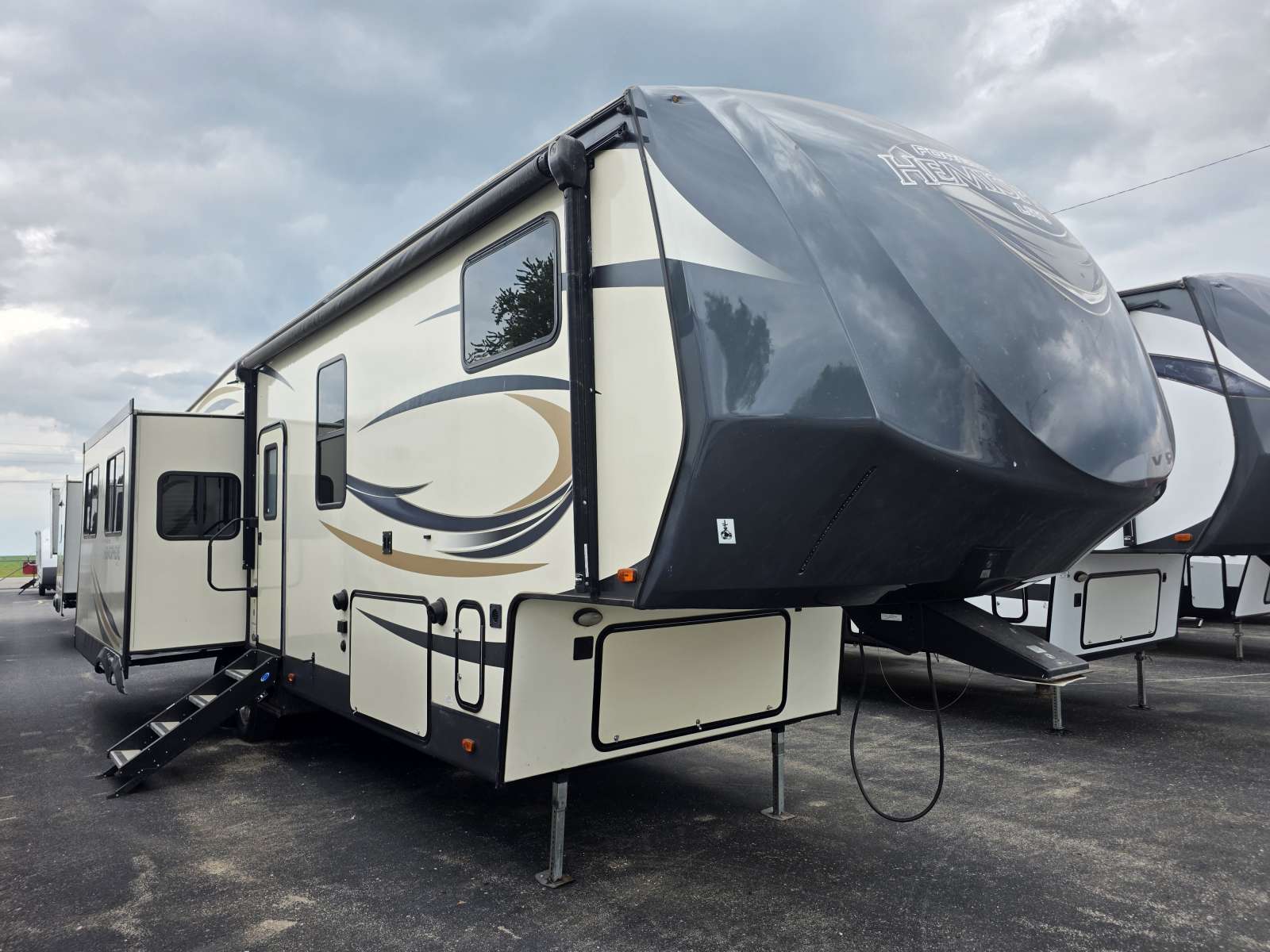 2016 Forest River Salem Hemisphere Lite 346RK - 