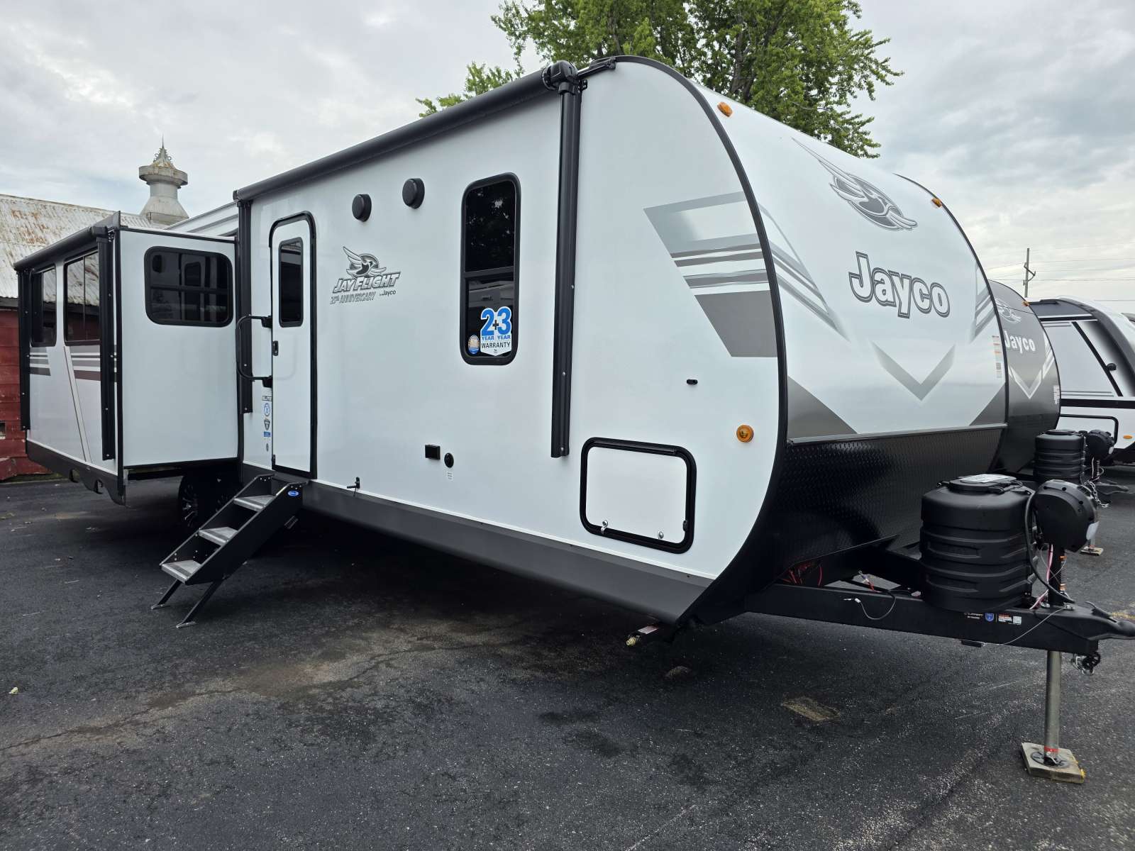 2027 Jayco 290RLS Jay Flight Elite with Fiberglass - 