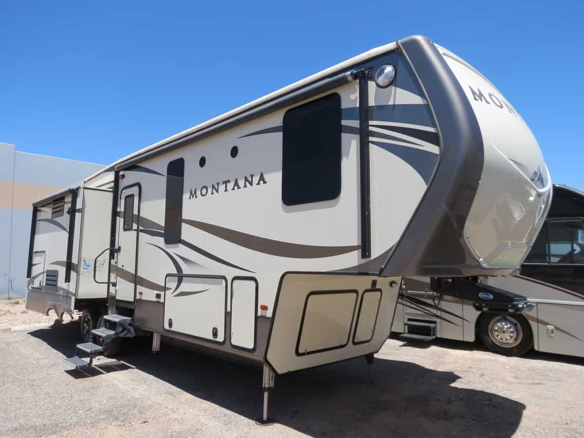 USED 2017 Keystone Montana 3160RL - Freedom RV
