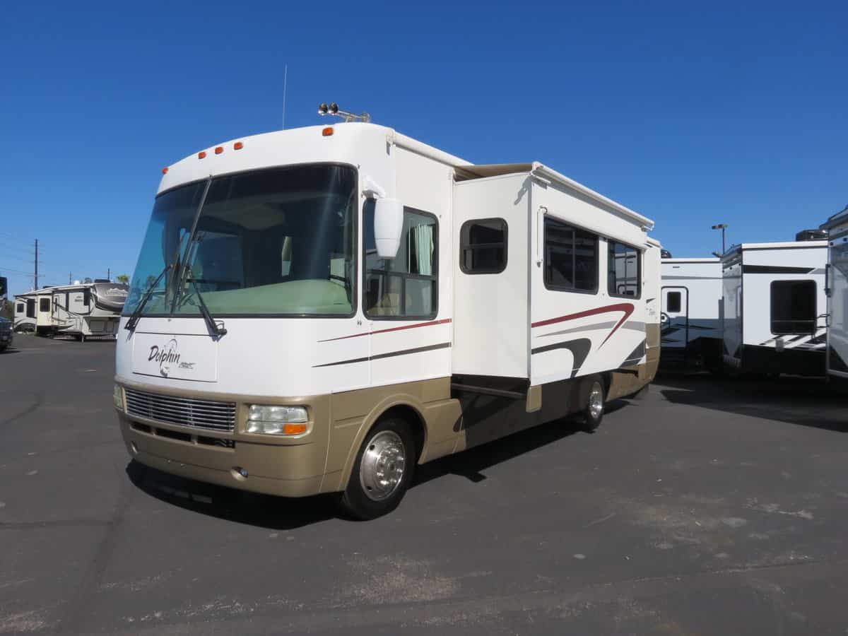 USED 2004 National Dolphin 6320LX - Freedom RV