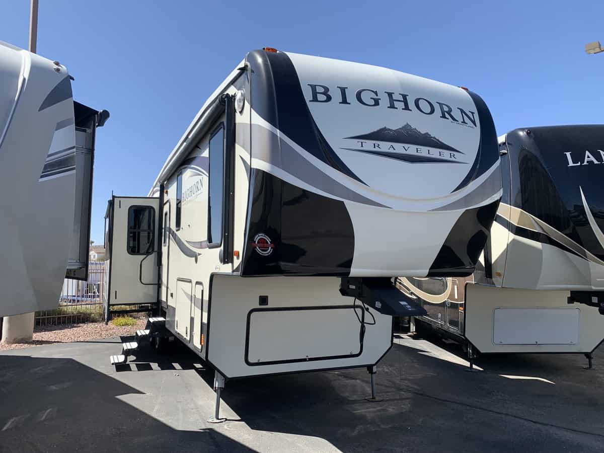 USED 2017 Heartland Big Horn 3270RS - Freedom RV