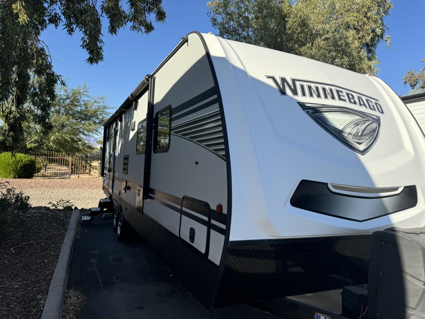 Used 2020 Winnebago Mini 2801BHS - Freedom RV