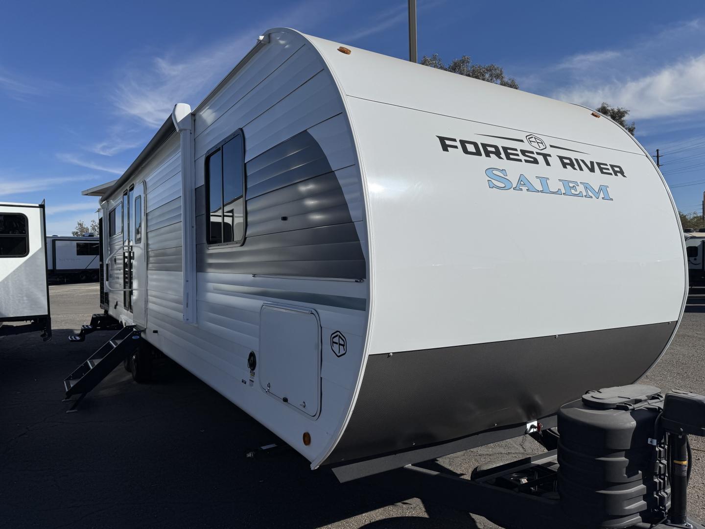 【ARIZONA FREEDOM 】 RV Sales, Parts & Service | New & Used RVs | Arizona RV Dealer