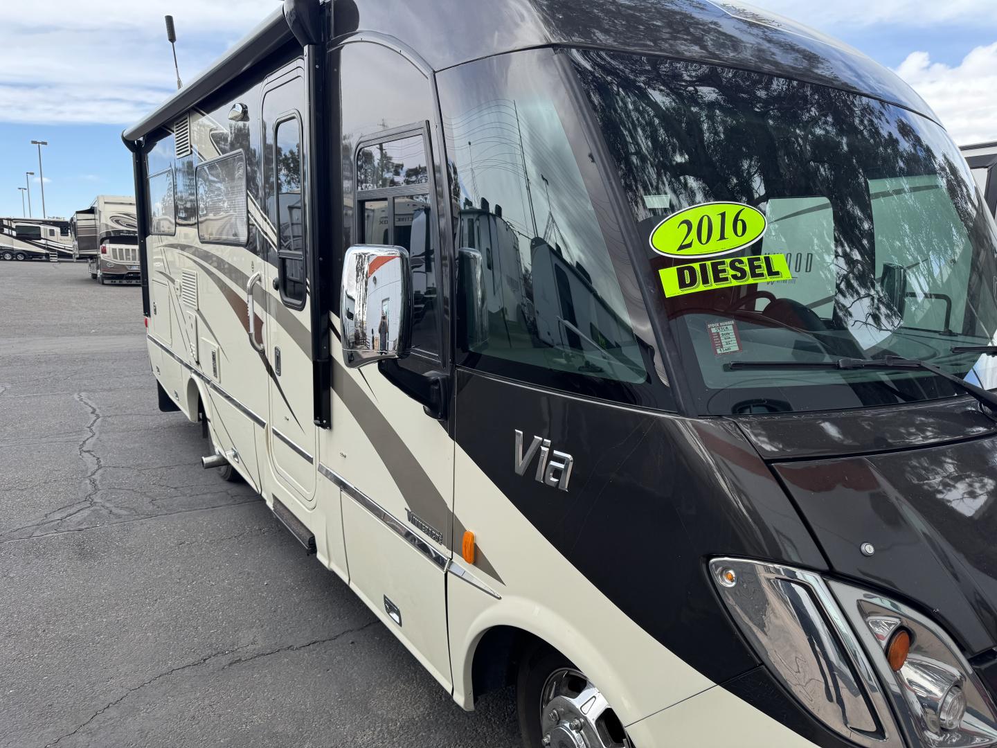 Used 2016 Winnebago Via 25P - Freedom RV