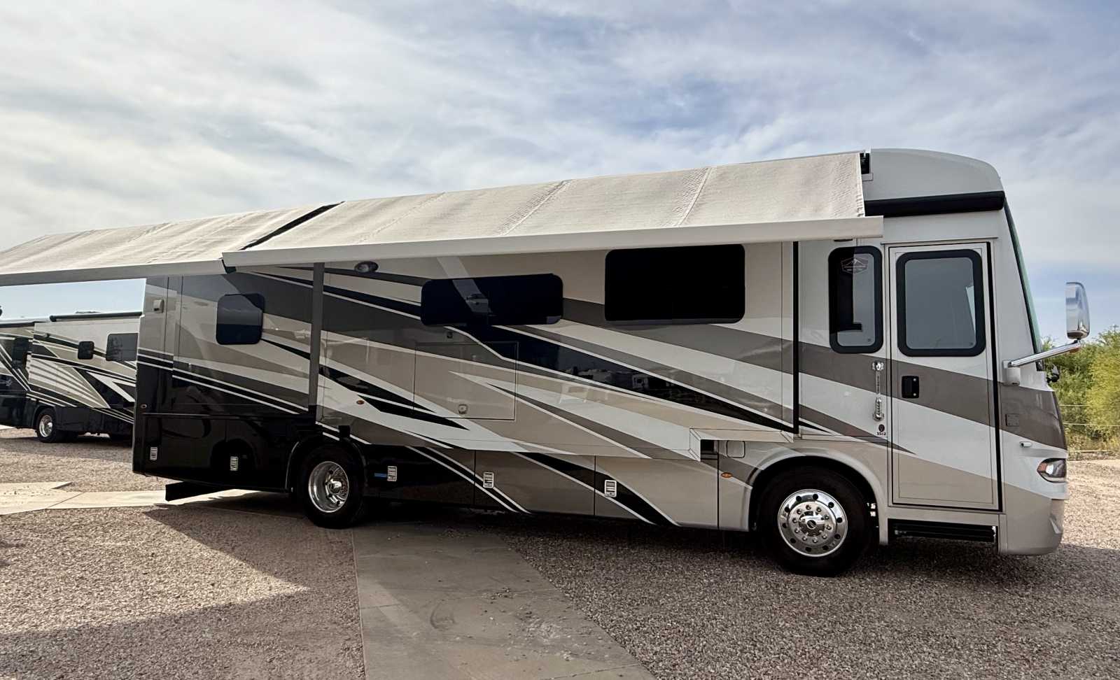 New 2026 Newmar Ventana 3512 - Freedom RV