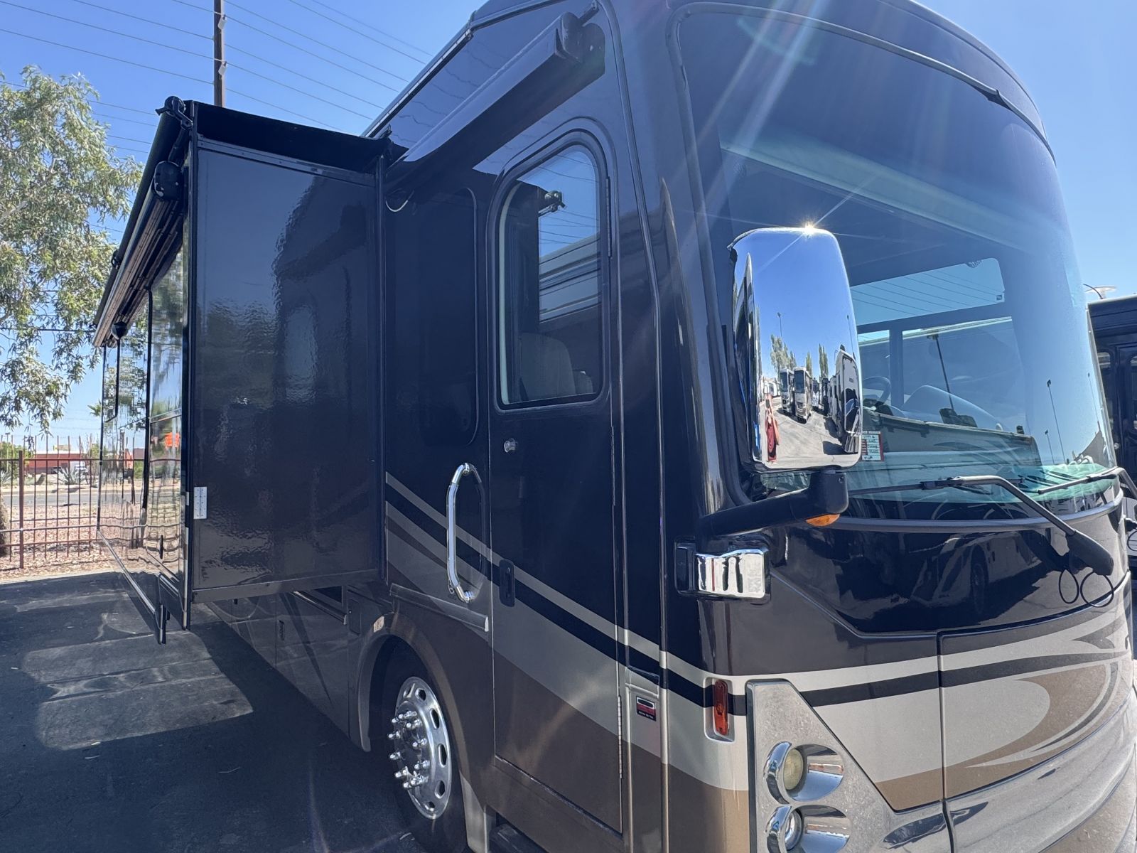 Used 2015 Thor Tuscany 40GQ - Freedom RV