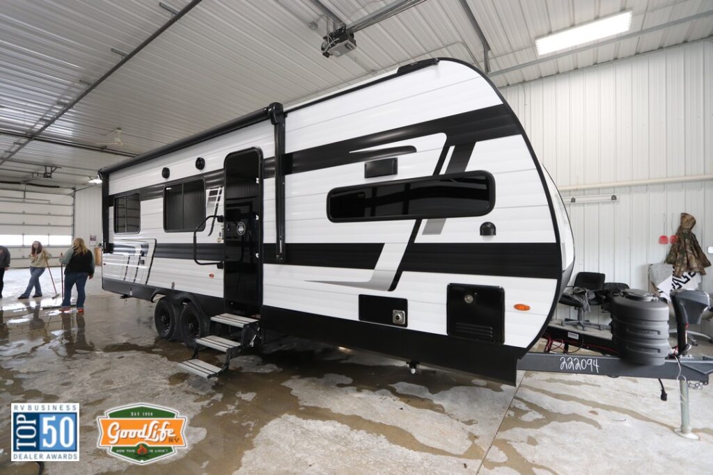 2025 Grand Design Momentum 24MAV - Good Life RV