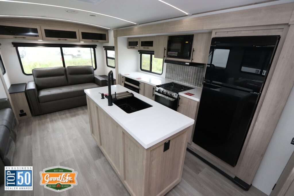 2026 Grand Design Imagine 2970RL - Good Life RV