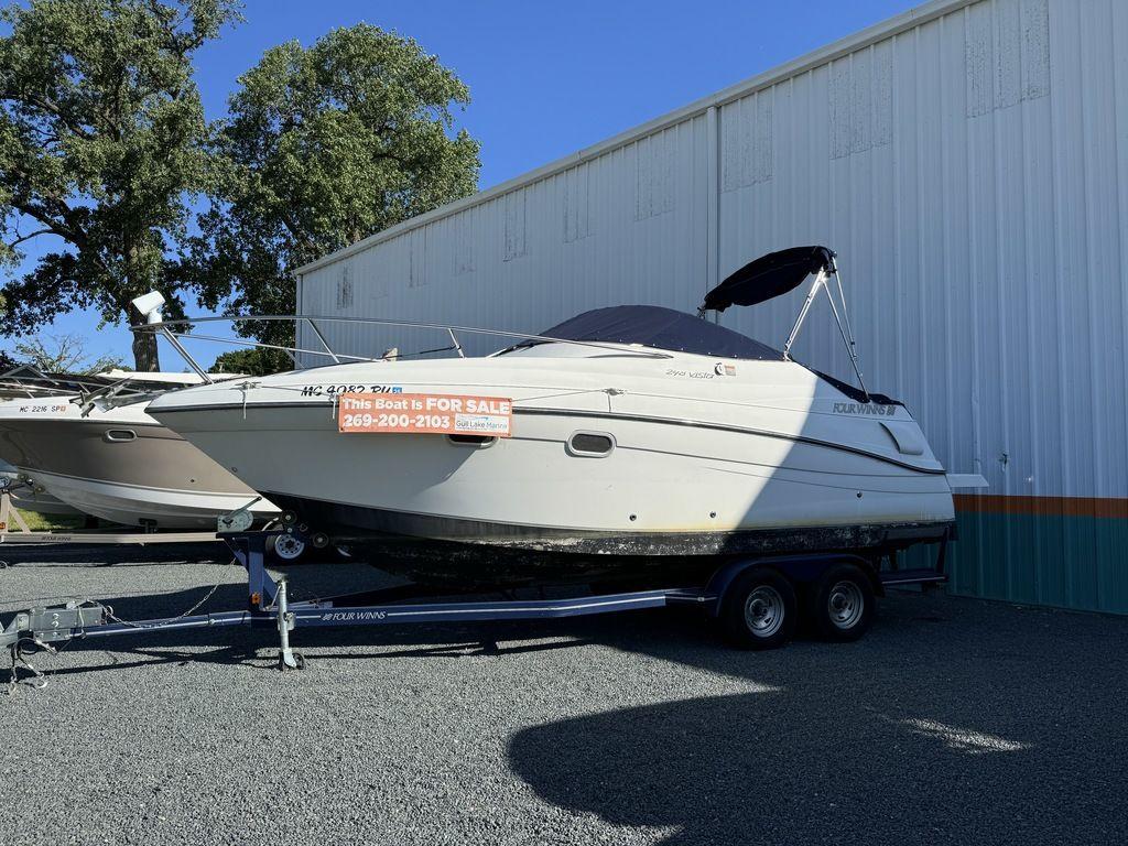 2001 Four Winns 246 VISTA - Gull Lake Marine