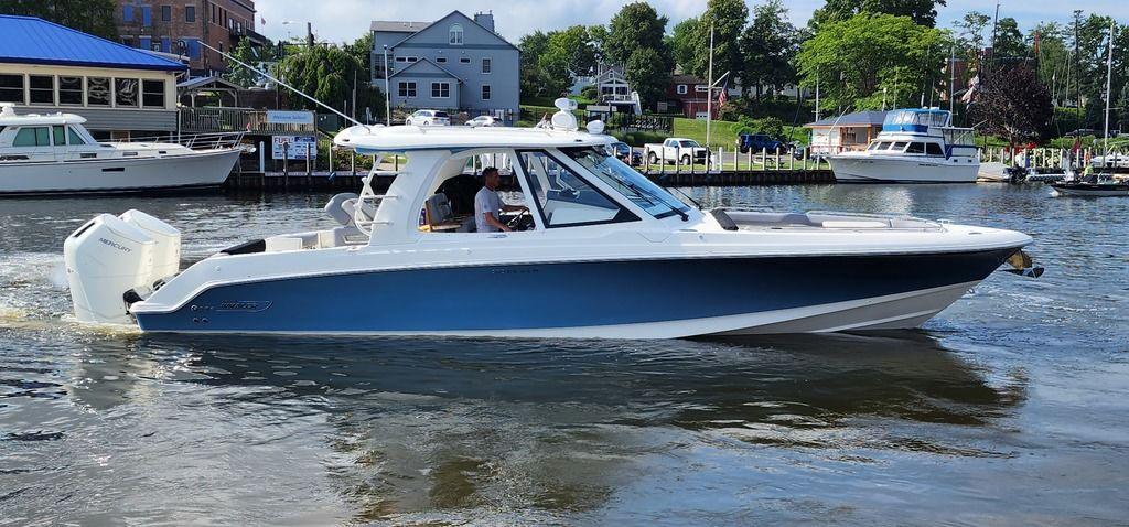 2025 Boston Whaler 380 Realm - Gull Lake Marine