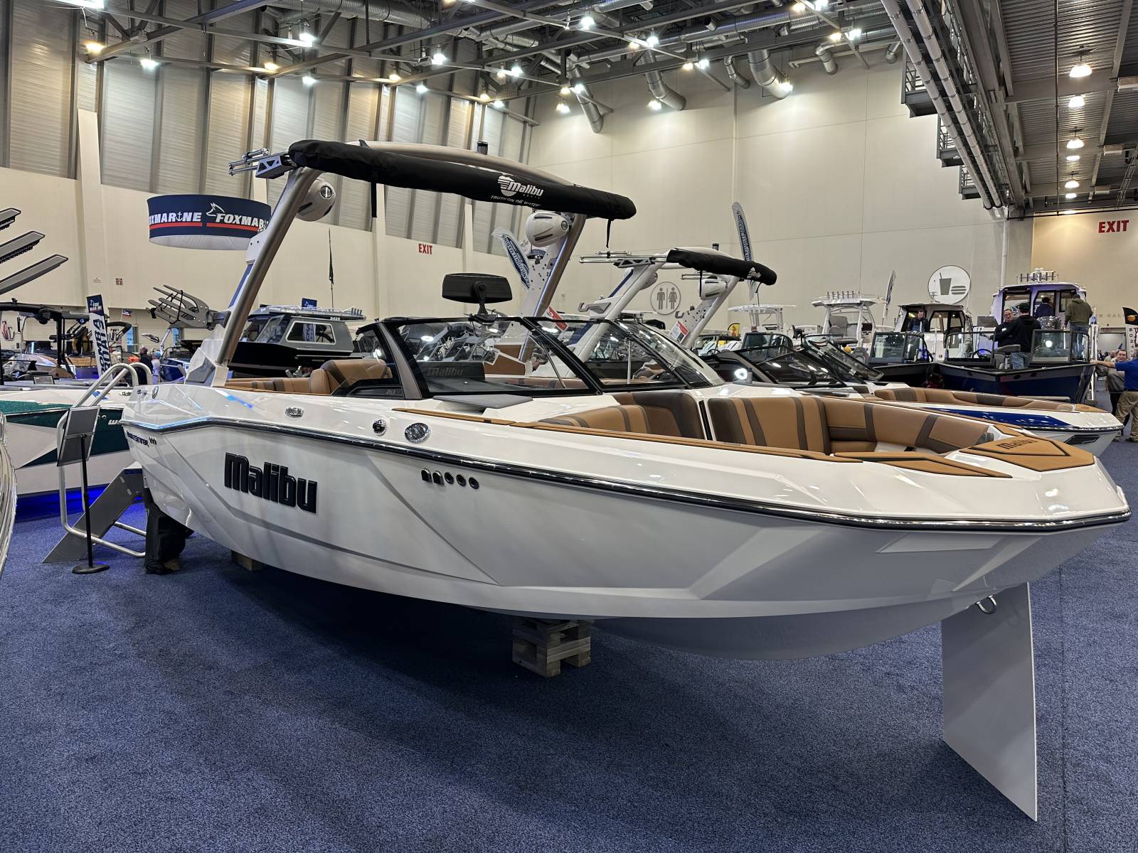 2026 Malibu WAKESETTER 21 LX - Gull Lake Marine