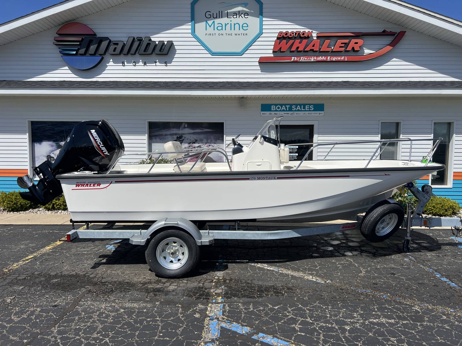2026 Boston Whaler 170 MONTAUK - Gull Lake Marine