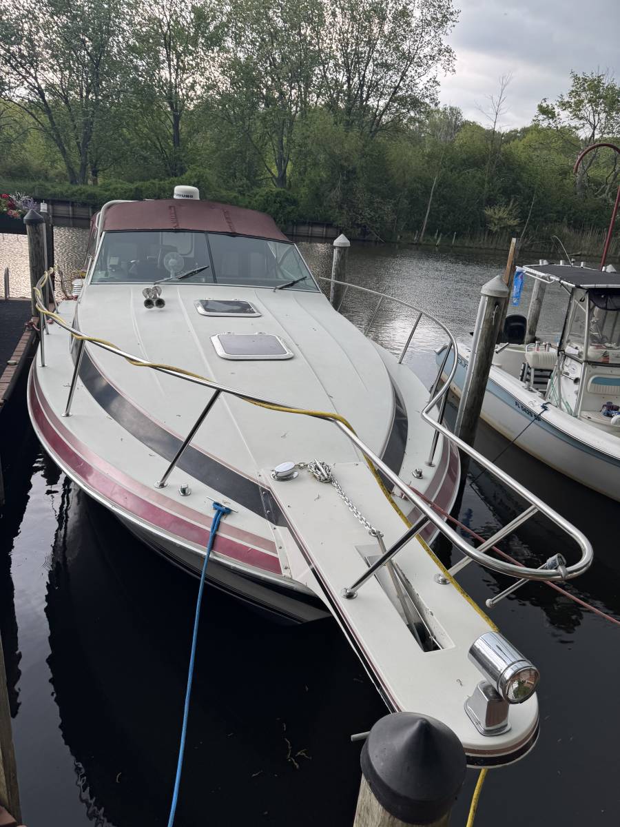 1988 Wellcraft ST TOPEZ 32 - Gull Lake Marine