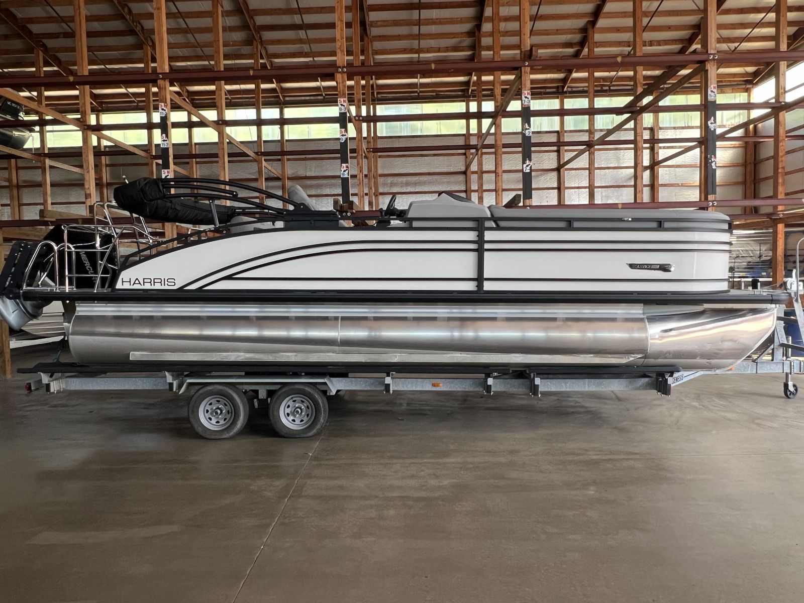 2026 Harris SOLSTICE 250 - Gull Lake Marine