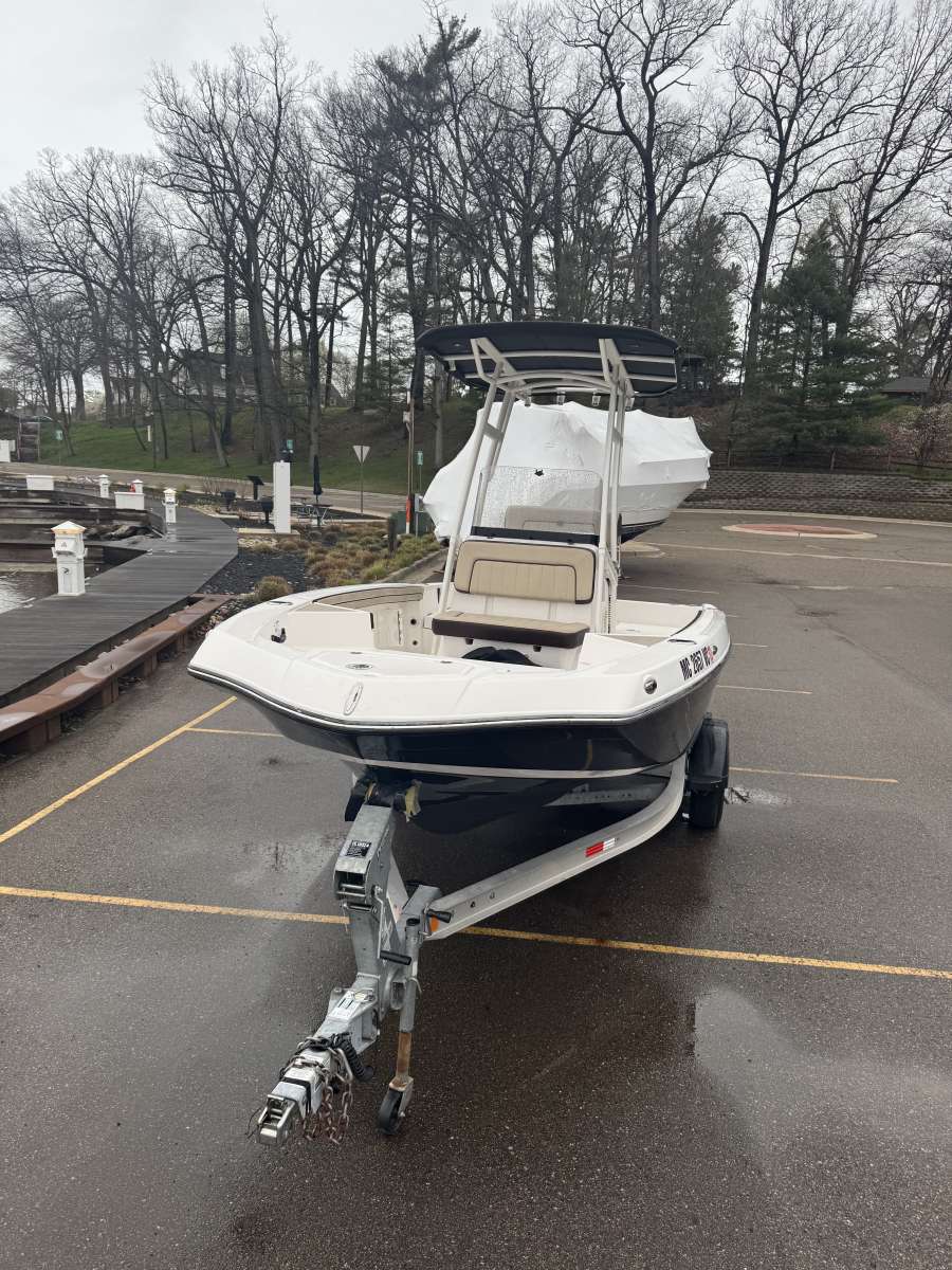 2022 Yamaha FSH 190 SPORT - Gull Lake Marine
