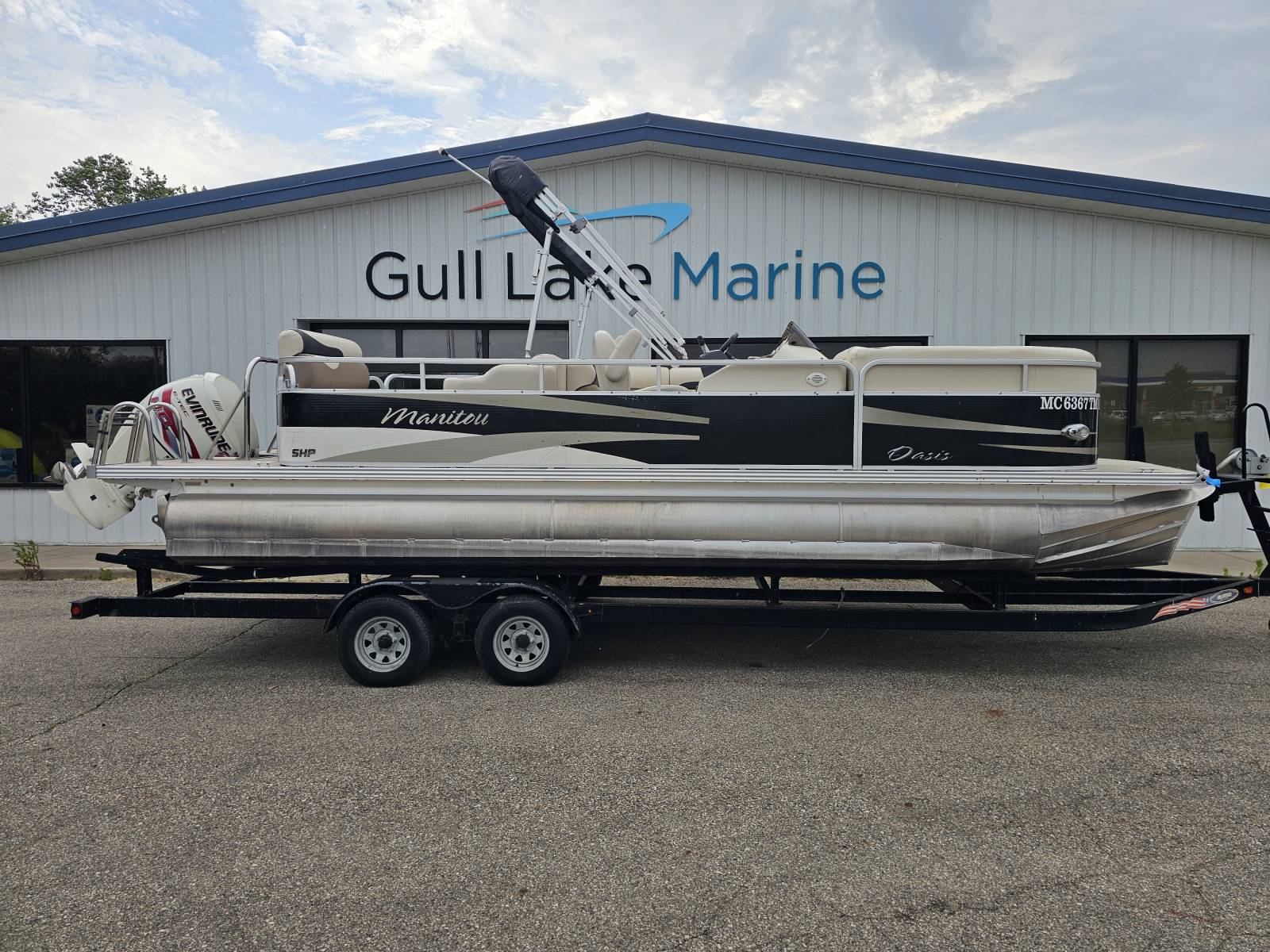 2012 Manitou OASIS 24 STD SHP - Gull Lake Marine