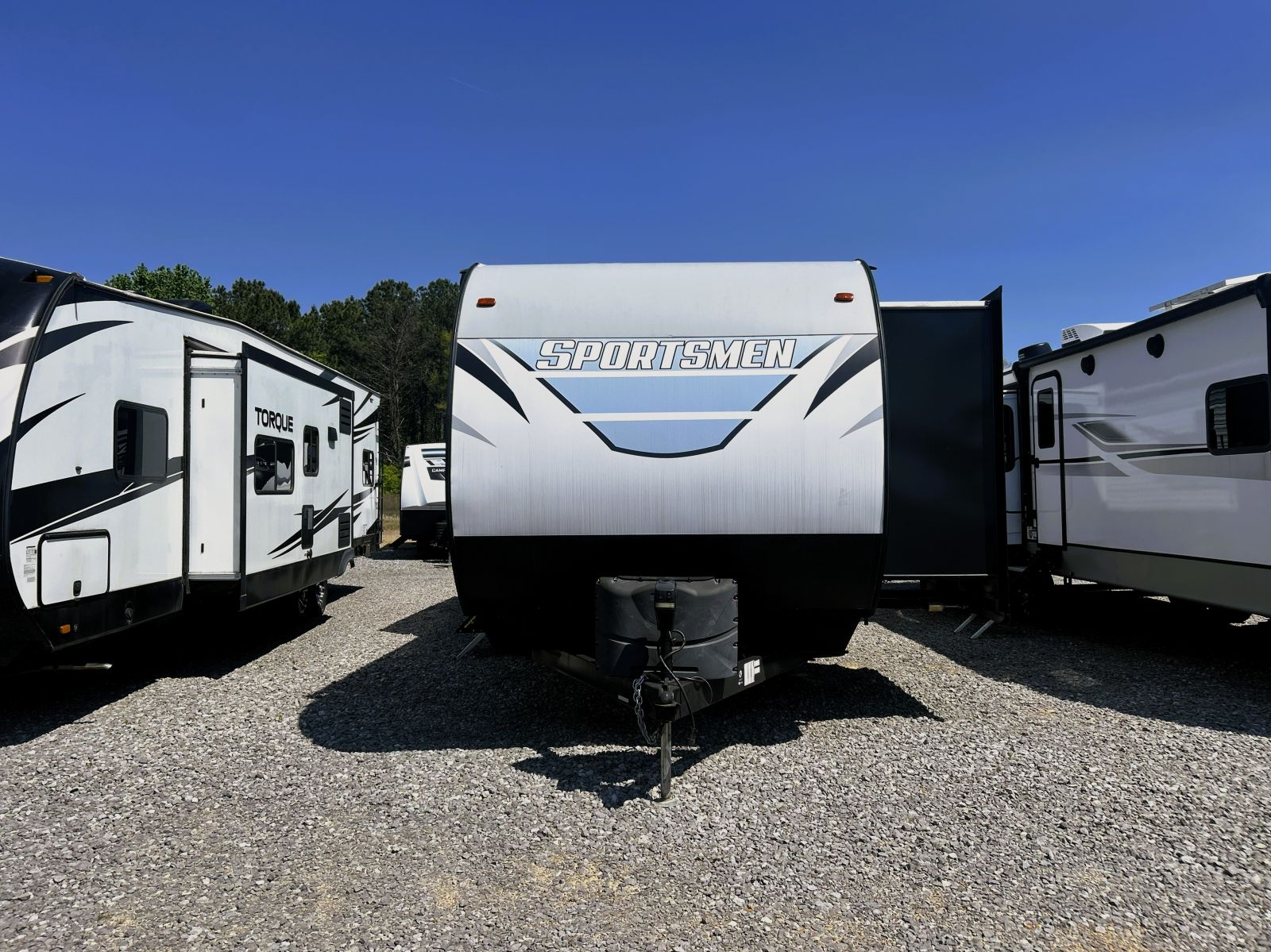 2021 KZ RV SPORTSMEN LE 303 KBLE - Hall's RV Sales