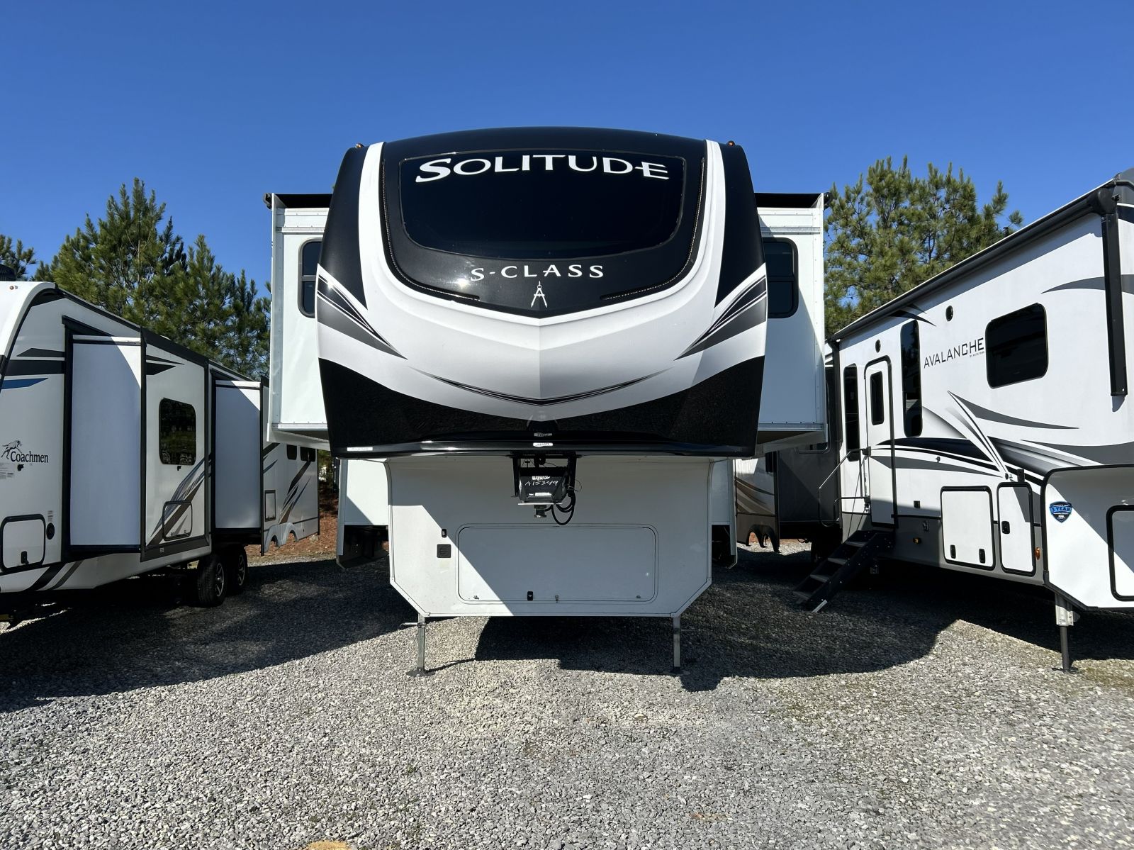 Image of 2023 GRAND DESIGN SOLITUDE S-CLASS 3460 FL