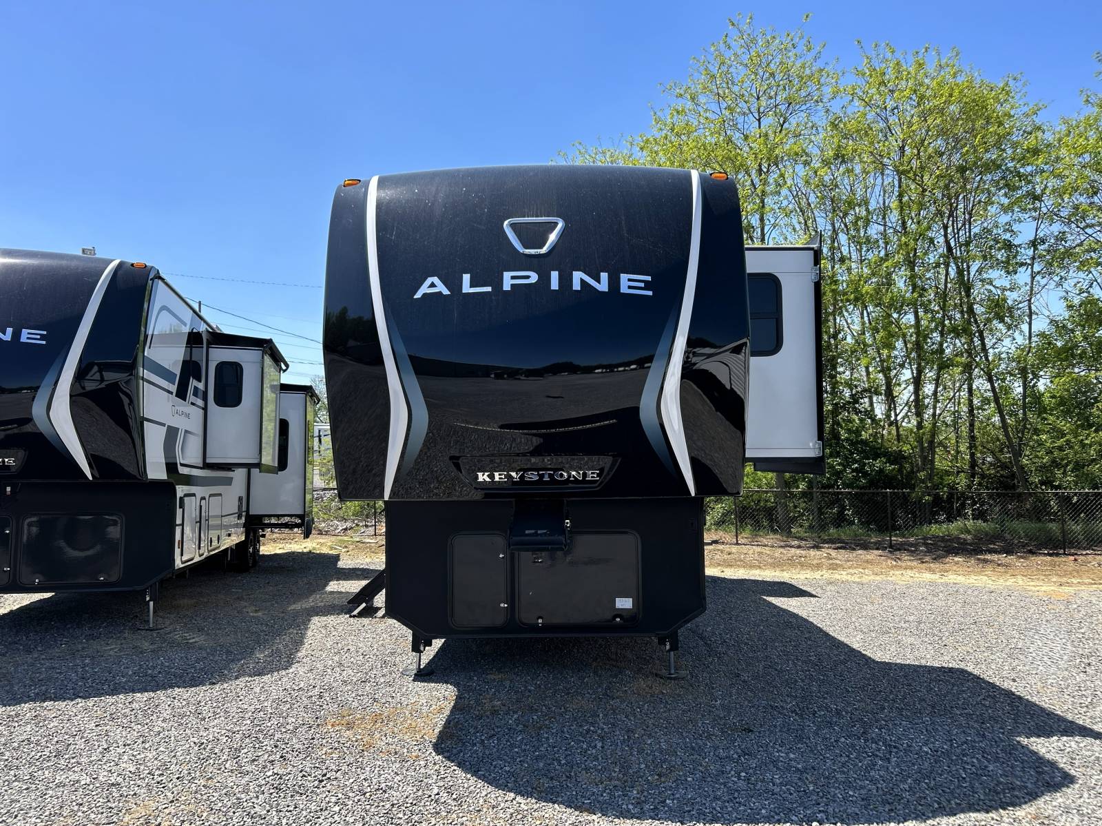 Image of 2026 KEYSTONE RV ALPINE 3100 RE