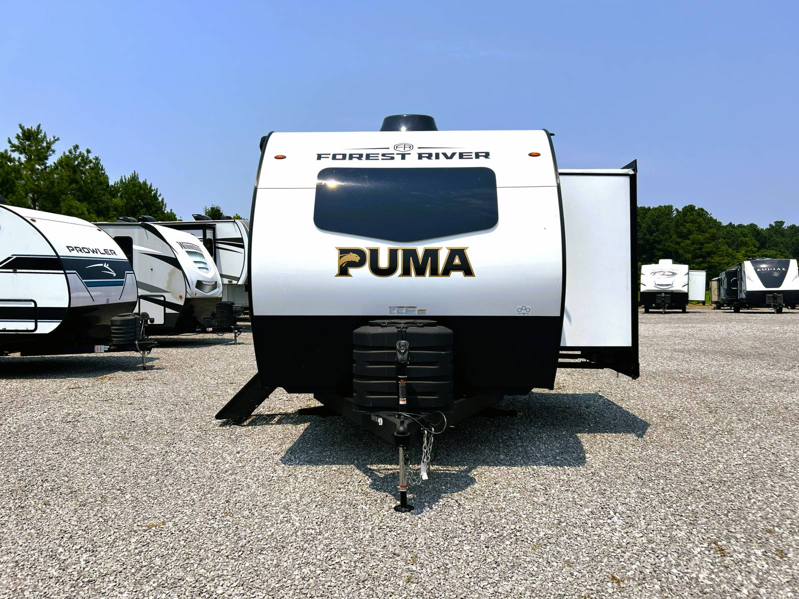 Image of 2027 FOREST RIVER PUMA CAMPING EDITION 211 FKCE